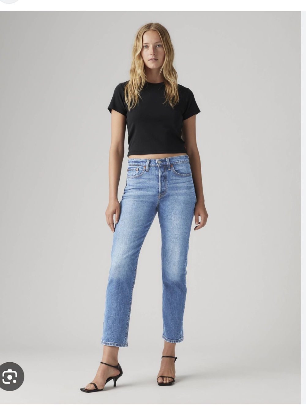 Levi’s Wedgie Straight Ankle